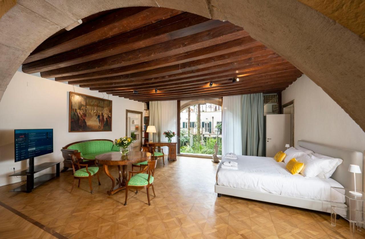 Mocenigo Grand Canal Luxury Suites Венеция Екстериор снимка
