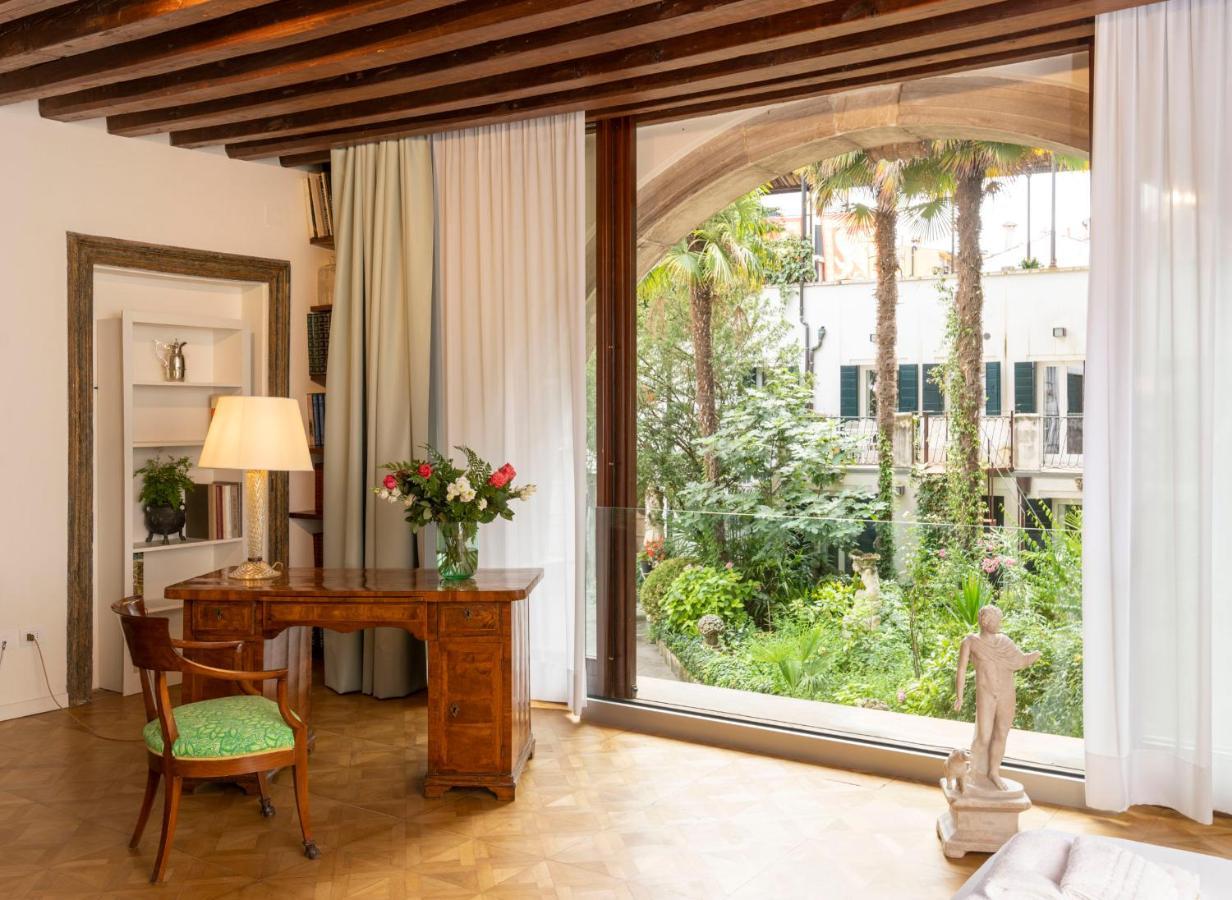 Mocenigo Grand Canal Luxury Suites Венеция Екстериор снимка