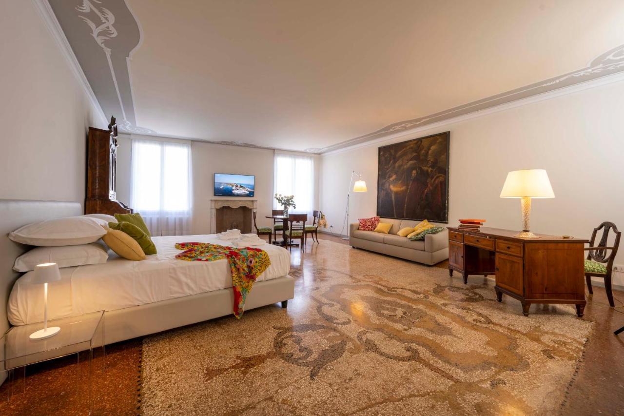 Mocenigo Grand Canal Luxury Suites Венеция Екстериор снимка
